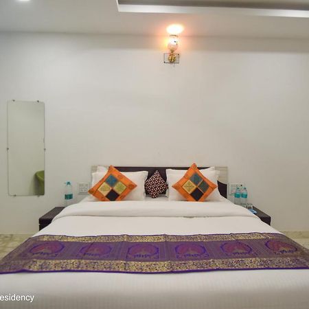 Hotel Keshav Residency Chittorgarh Exteriör bild