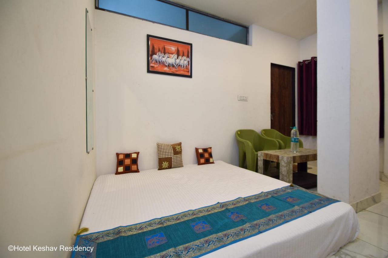 Hotel Keshav Residency Chittorgarh Exteriör bild